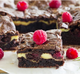 Raspberry chocolate chip bars.