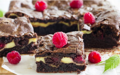 To-die-for raspberry chocolate chip bars.